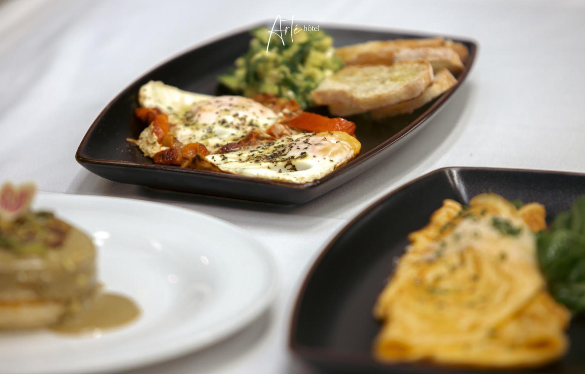 Arte Boutique Hotel 티라나 외부 사진